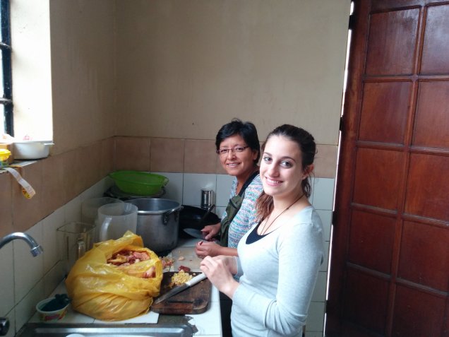 Miriam Elisa e i polli